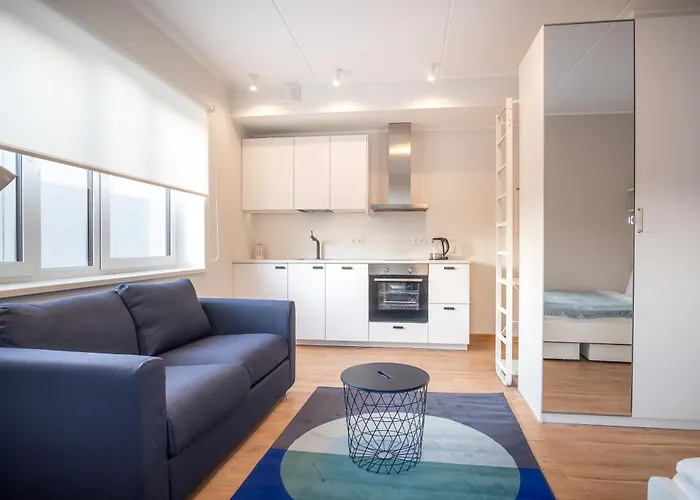 Spacious Mustamaee Apartments - Free Parking