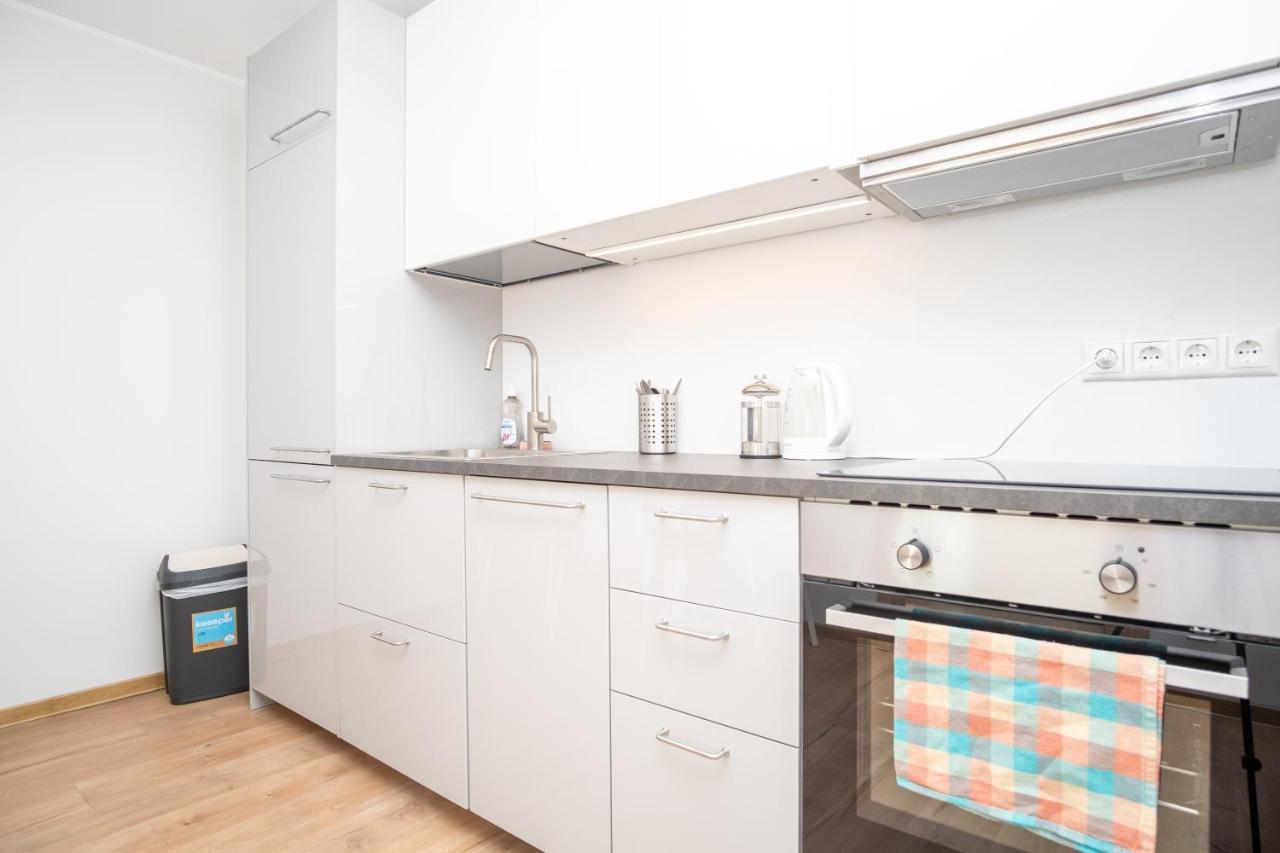 Spacious Mustamaee - Free Parking Huoneisto