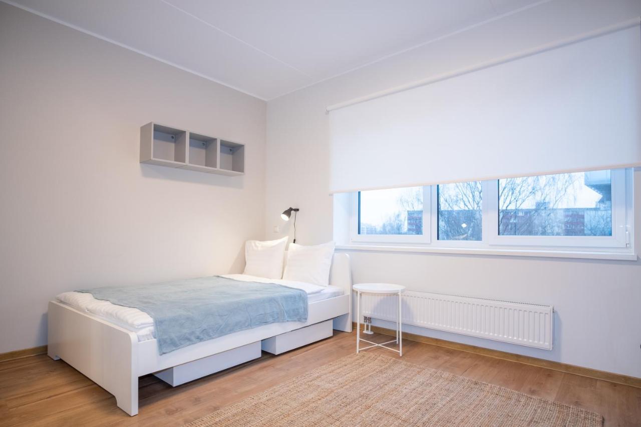 Spacious Mustamaee - Free Parking Appartamento *