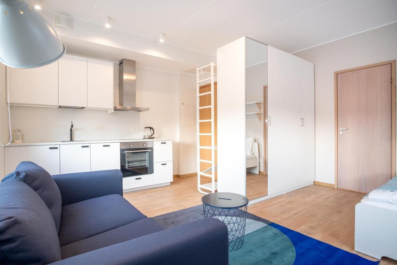Huoneisto Spacious Mustamaee - Free Parking Tallinna